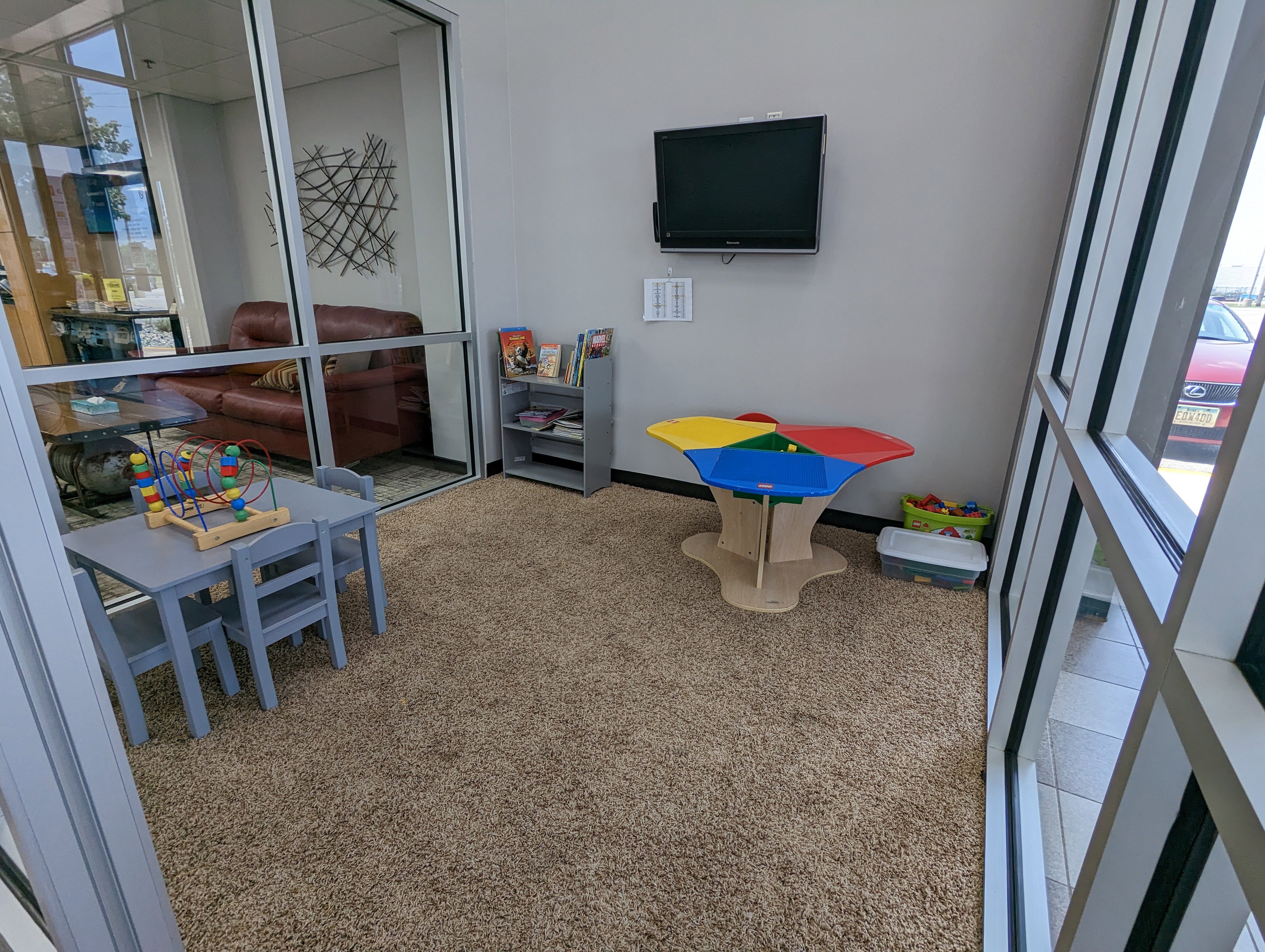 Used 2011 Lexus LS 460 L w/ Luxury Pkg image 29