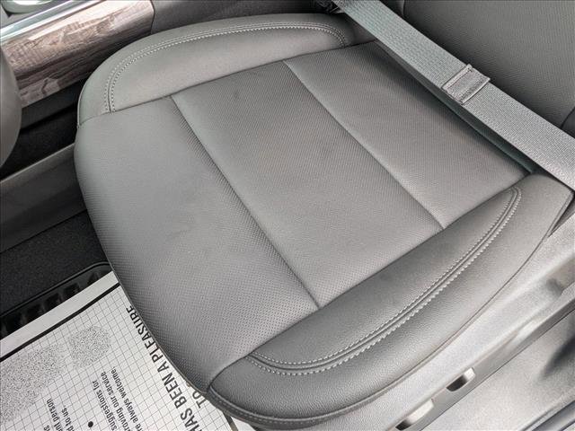 New 2025 Chevrolet Silverado 2500 LTZ w/ LTZ Convenience Package AWD/4WD image 4