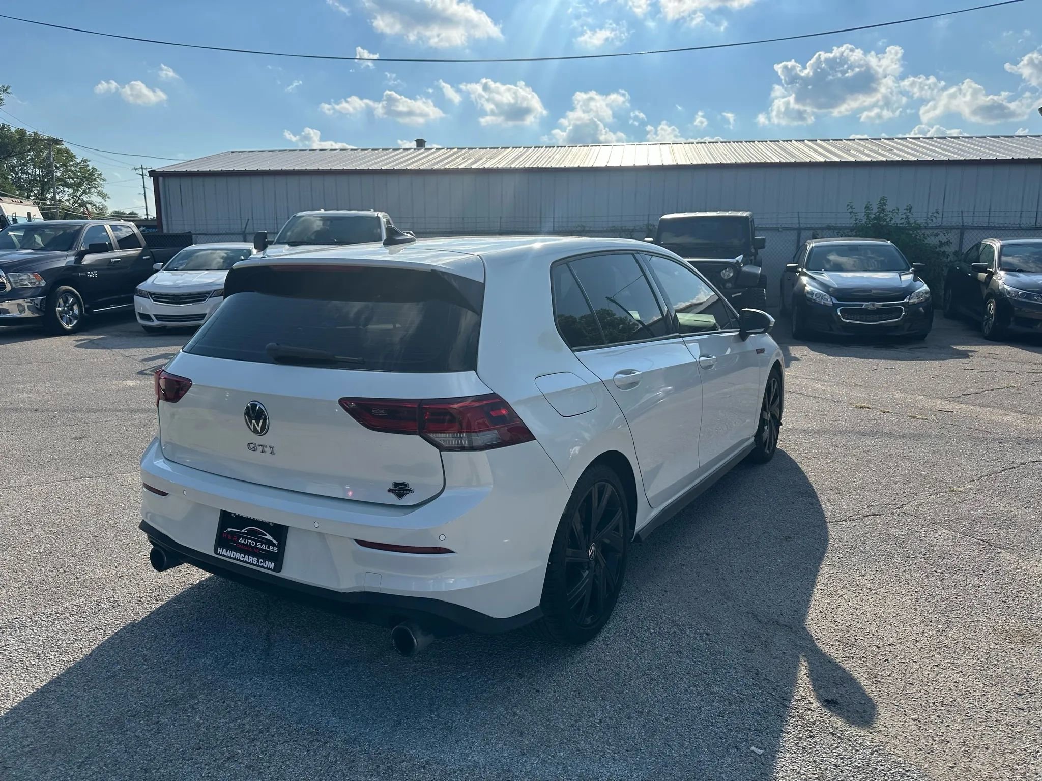 Used 2022 Volkswagen GTI SE image 5