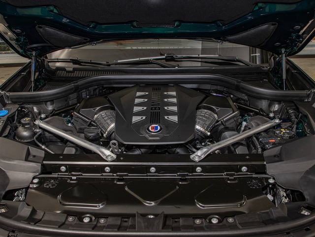 New 2026 BMW ALPINA XB7 AWD/4WD image 3
