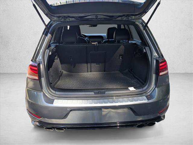 Used 2018 Volkswagen Golf R 4-Door AWD/4WD image 7