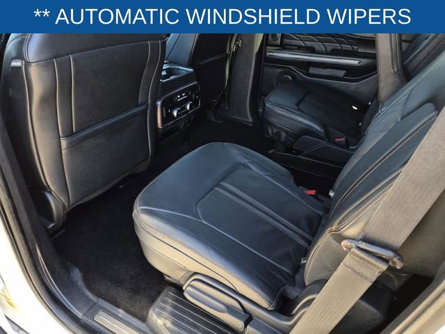 Used 2023 Ford Expedition Platinum image 29