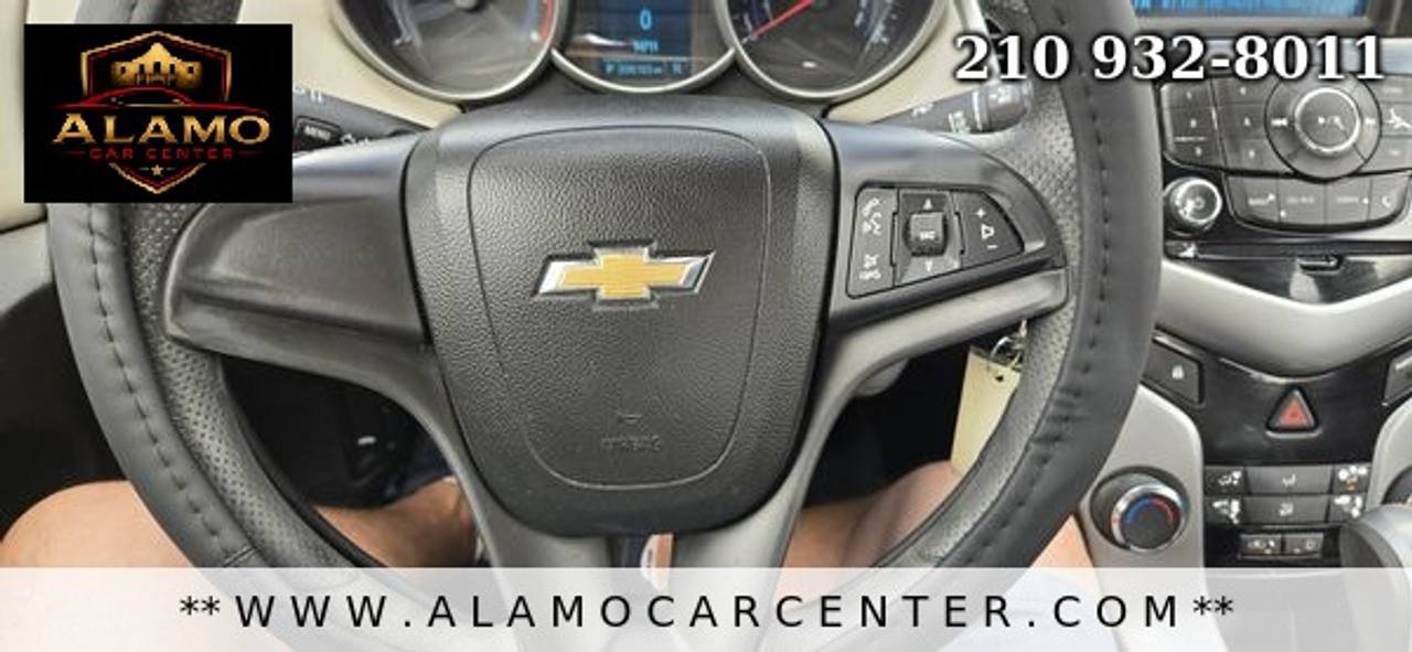 Used 2014 Chevrolet Cruze LS FWD image 34
