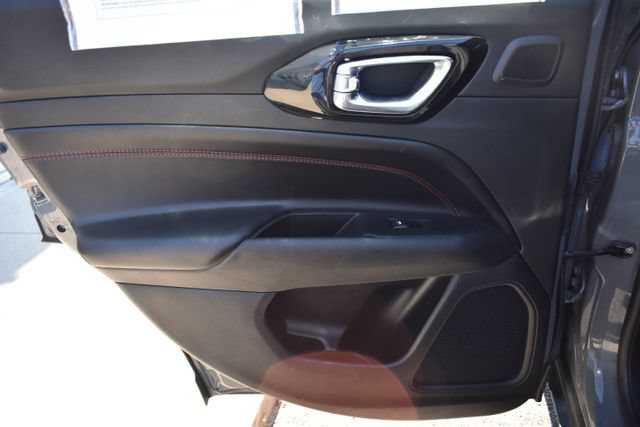 Used 2022 Jeep Compass Trailhawk w/ Sun and Sound Group AWD/4WD image 35