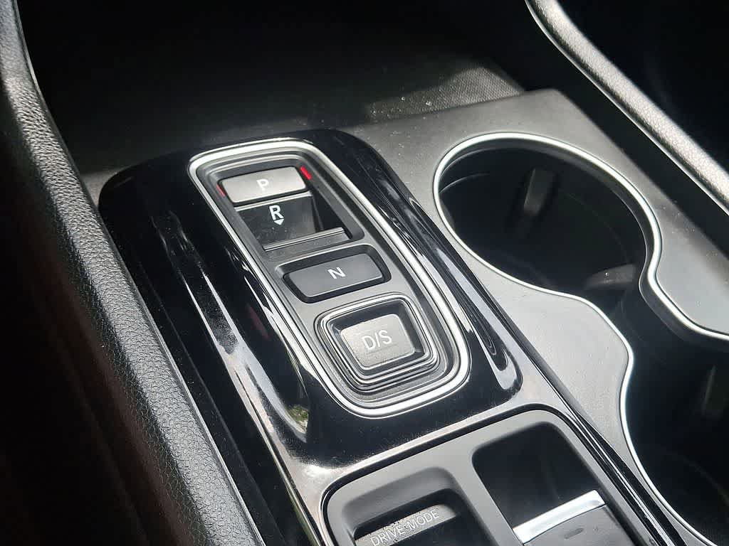 Certified 2025 Honda Pilot Sport image 12