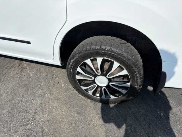 Used 2015 Nissan NV200 SV w/ Technology Package FWD image 11