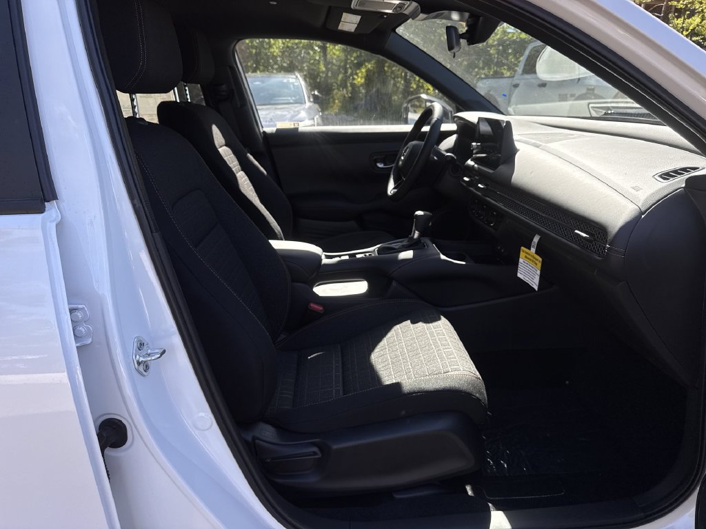 New 2027 Honda HR-V Sport image 25