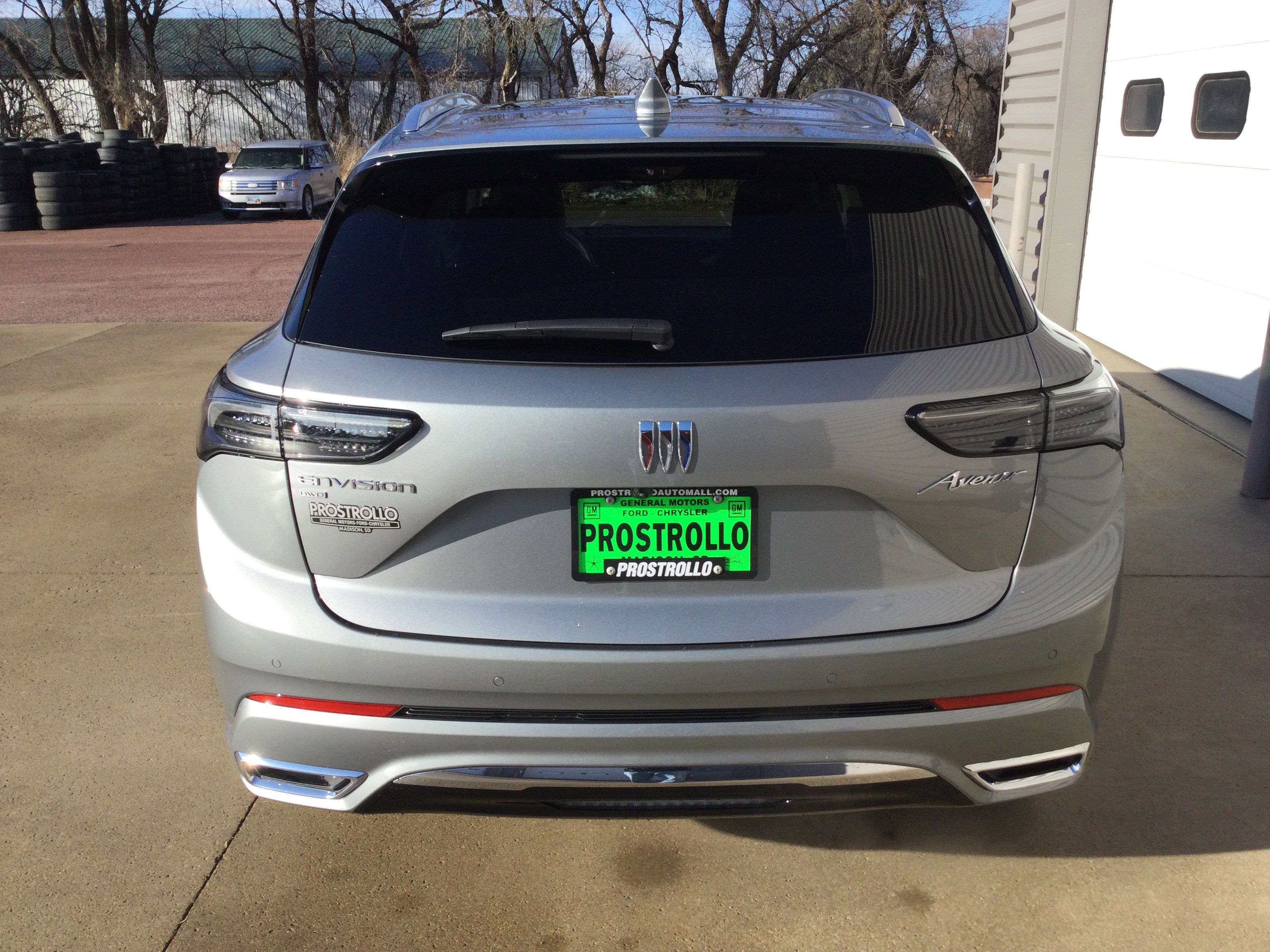 New 2026 Buick Envision Avenir image 4