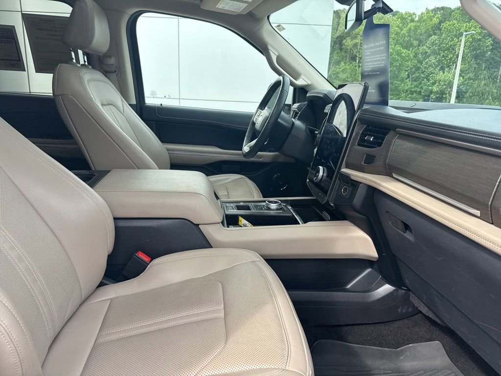 Used 2023 Ford Expedition Limited RWD image 33