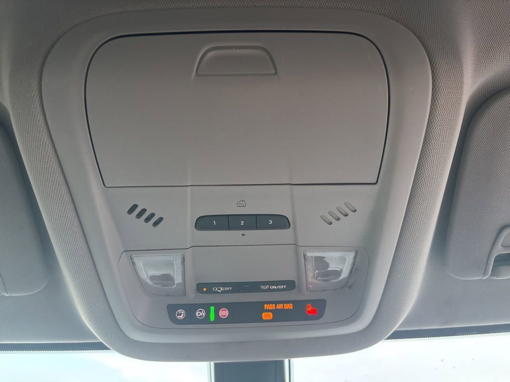 Used 2017 GMC Acadia SLT image 35