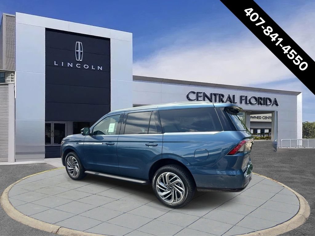 New 2027 Lincoln Navigator Premiere RWD image 6