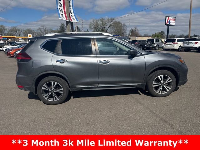 Used 2018 Nissan Rogue SL w/ Premium Package image 2