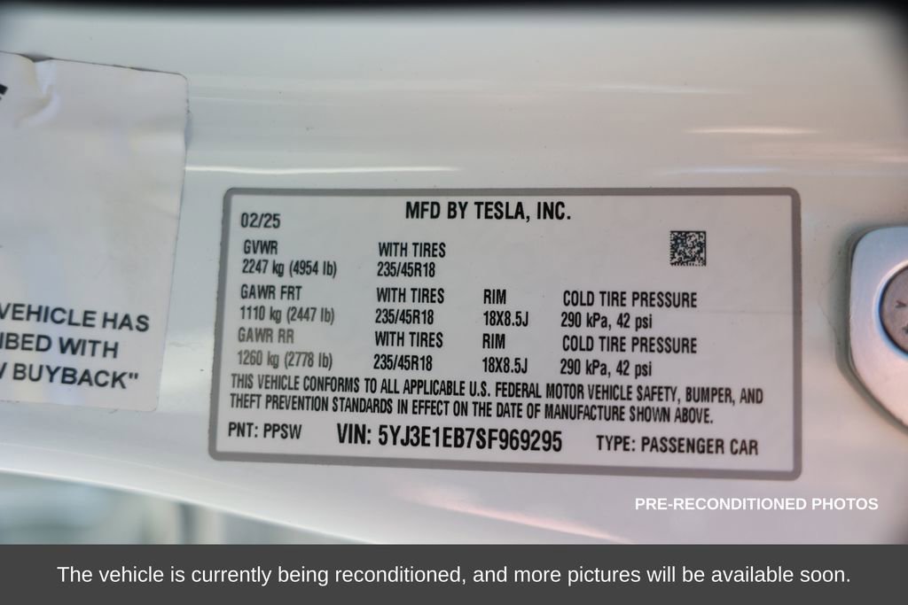 Used 2025 Tesla Model 3 Long Range image 39