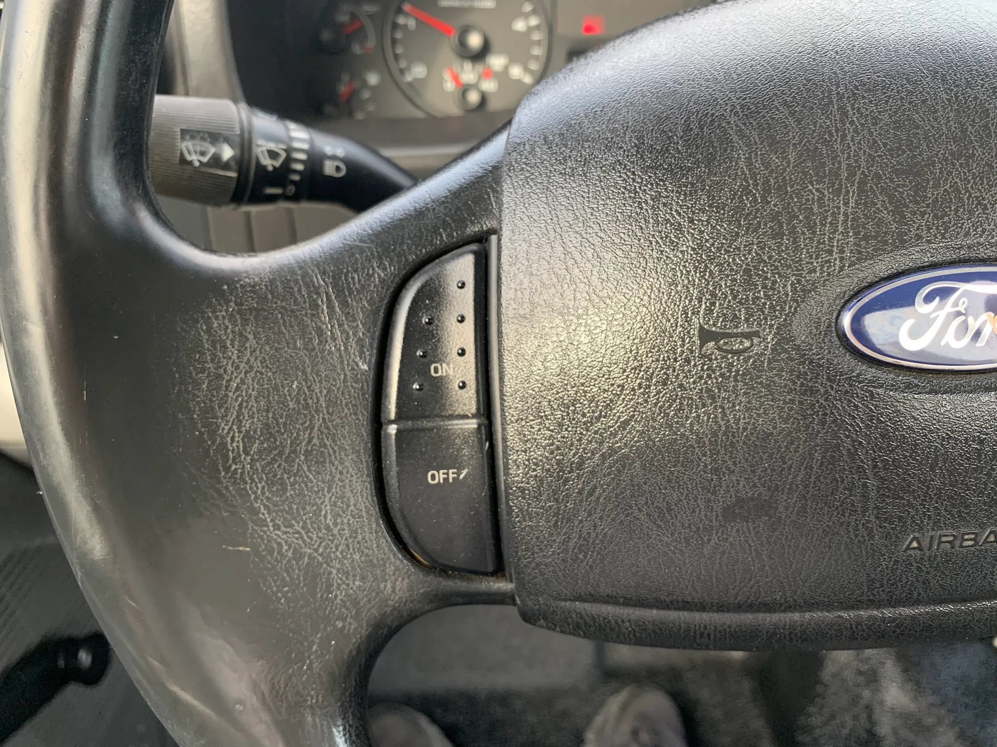 Used 2006 Ford F550 2WD Regular Cab Super Duty image 14