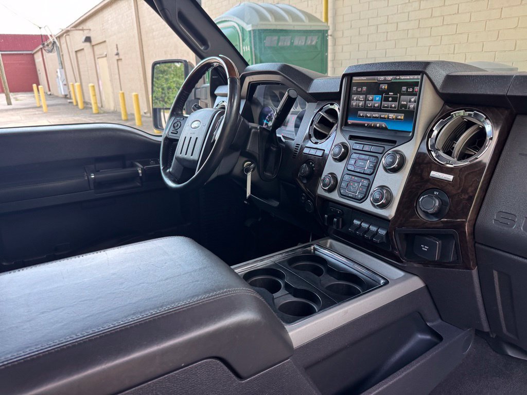 Used 2015 Ford F350 Platinum w/ Snow Plow Prep Package AWD/4WD image 36