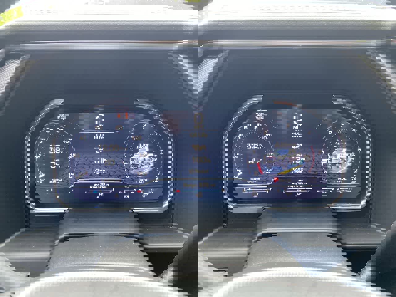 Used 2024 GMC Sierra 3500 Denali Ultimate AWD/4WD image 26