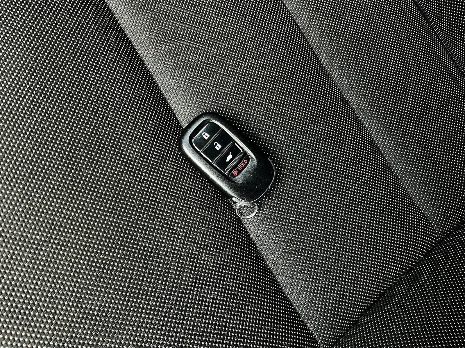 Used 2023 Honda CR-V LX image 32