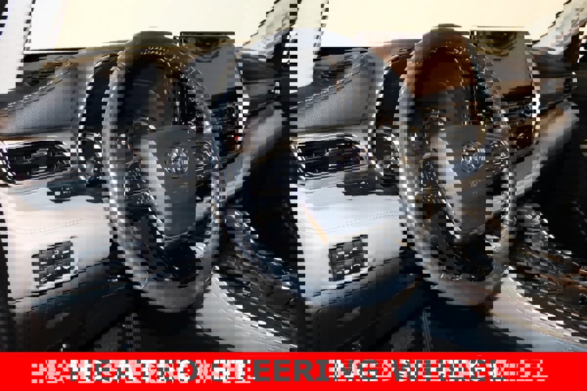 Used 2021 Toyota Highlander Platinum image 21