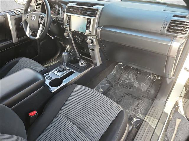Certified 2023 Toyota 4Runner SR5 AWD/4WD image 28