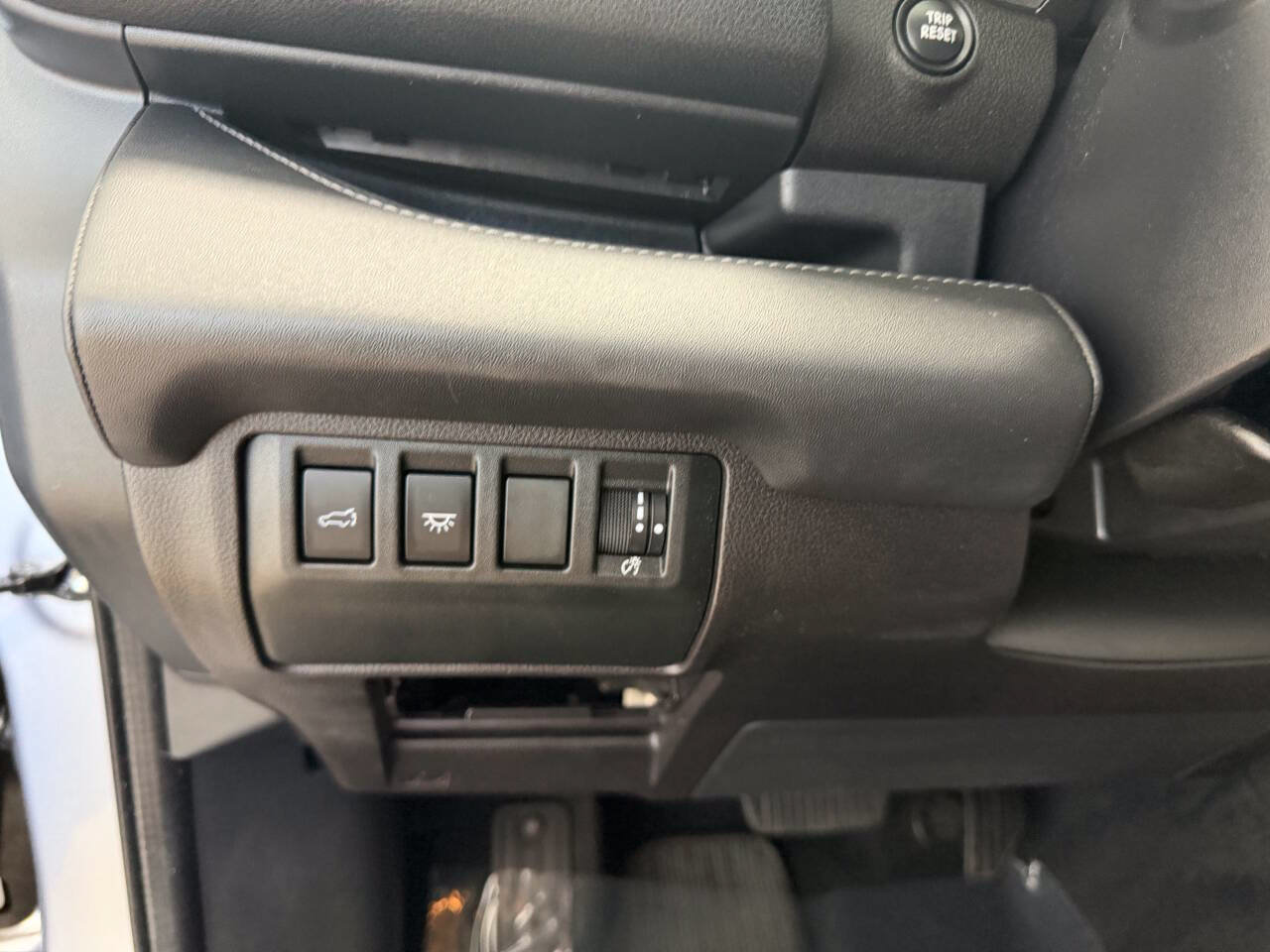 Used 2023 Subaru Ascent Limited AWD/4WD image 19