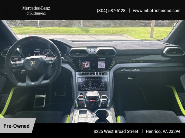 Used 2024 Lamborghini Urus Performante AWD/4WD image 17