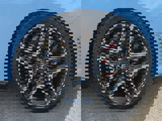 Used 2020 Hyundai Veloster N w/ Performance Package image 13