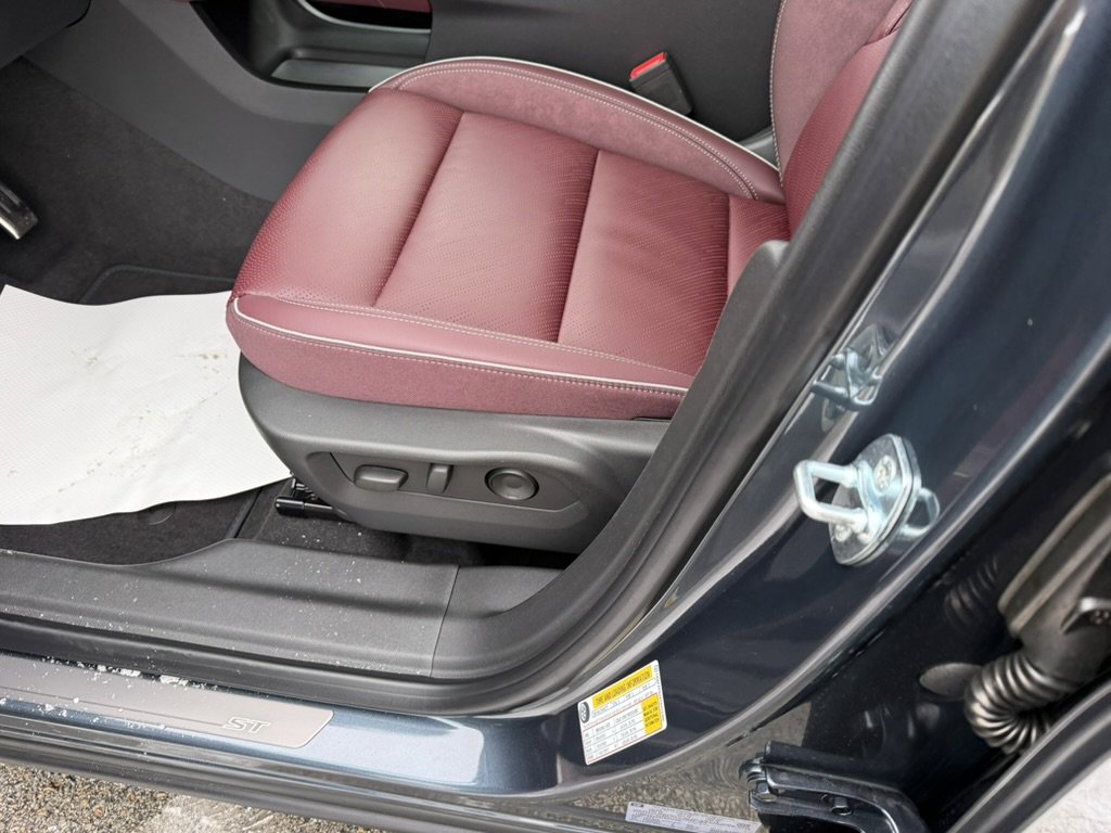 New 2026 Buick Envision Sport Touring image 12