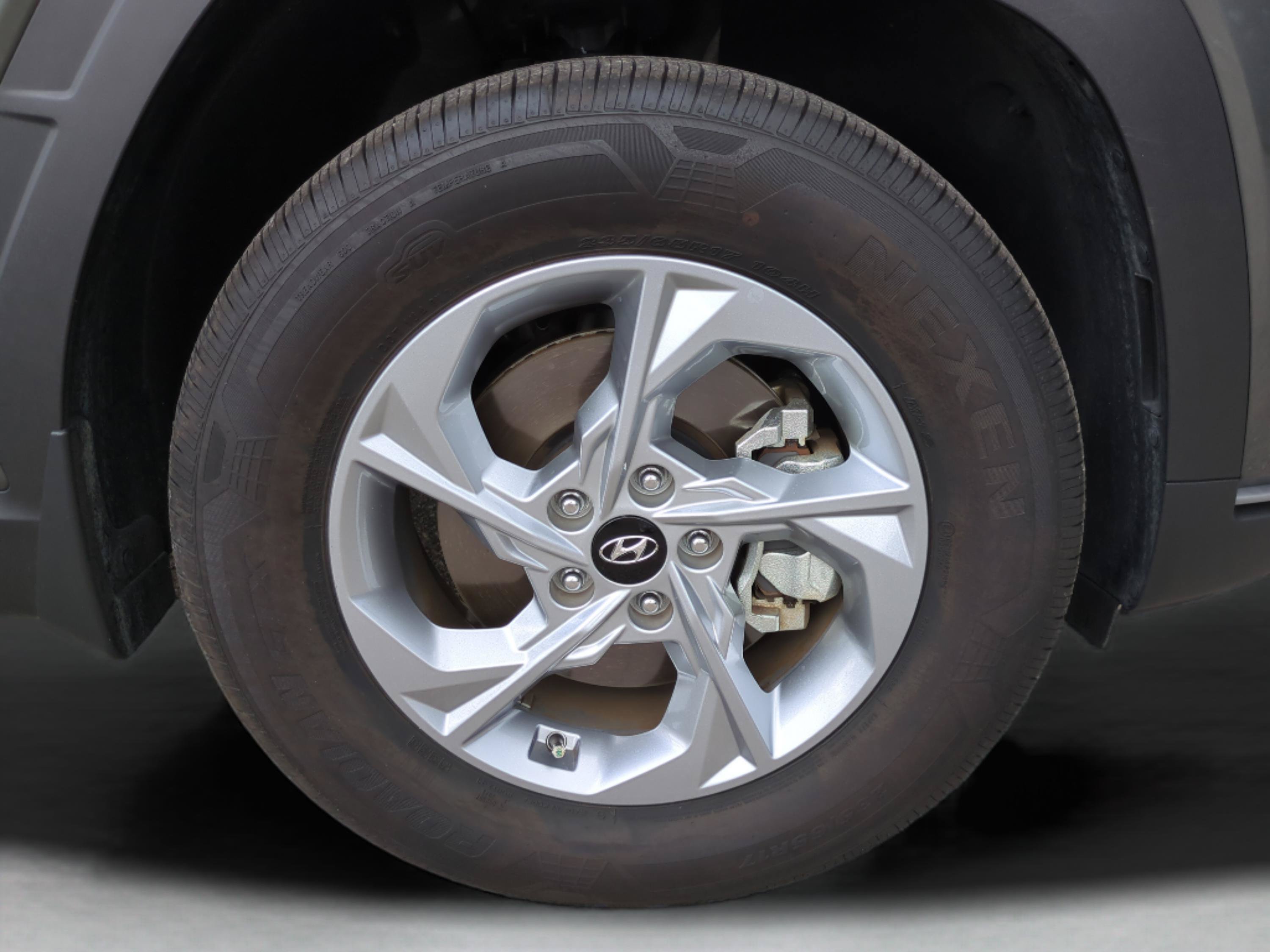 Certified 2023 Hyundai Tucson SE AWD/4WD image 10