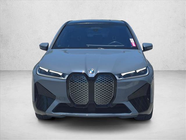 Certified 2024 BMW iX xDrive50 w/ Premium Package AWD/4WD image 2