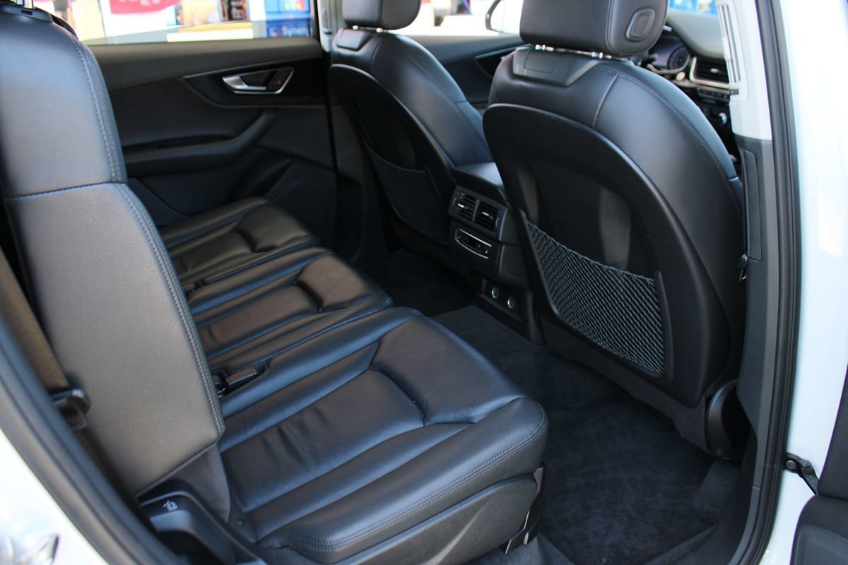 Used 2019 Audi Q7 3.0T Premium w/ Convenience Package AWD/4WD image 31
