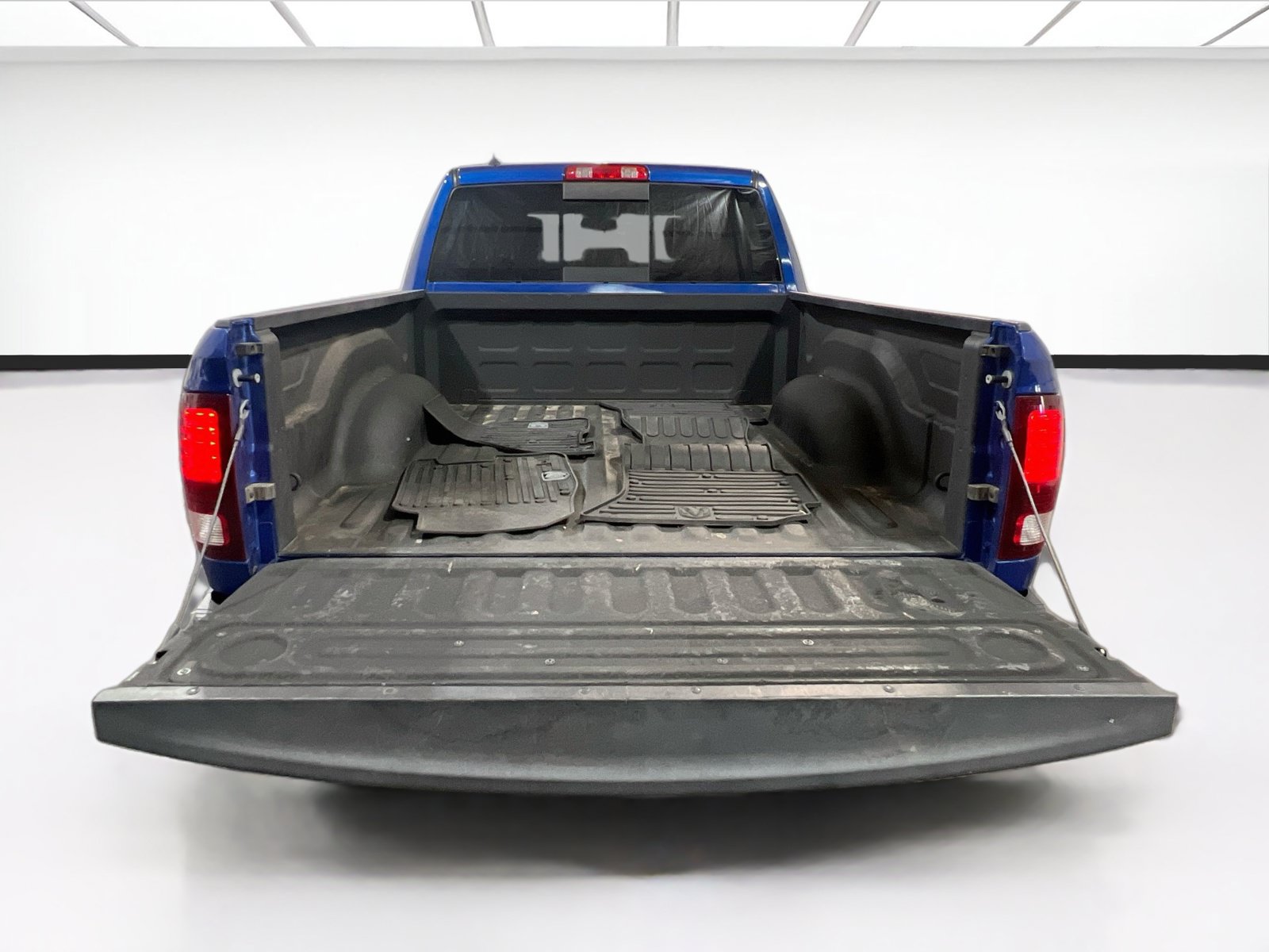 Used 2017 RAM 1500 Rebel w/ Luxury Group AWD/4WD image 19