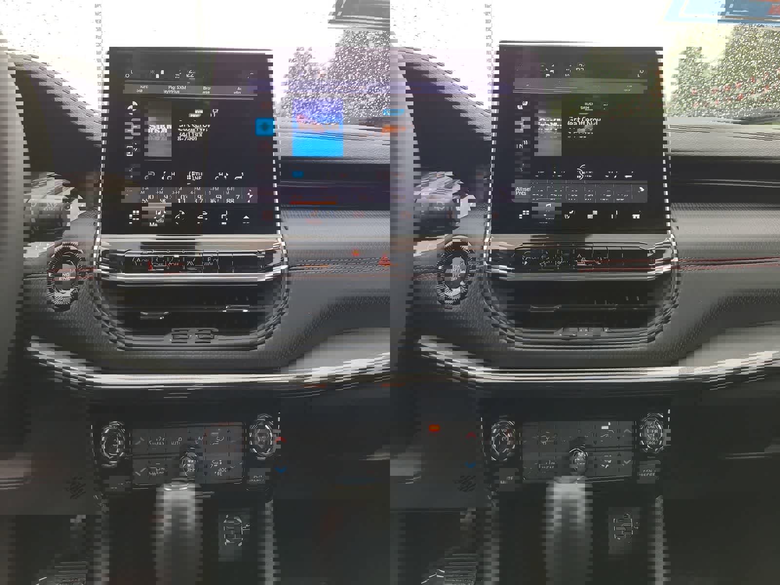 Used 2023 Jeep Compass Trailhawk image 24