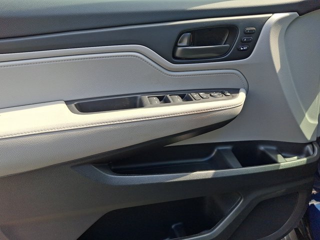 Used 2024 Honda Odyssey EX-L image 12