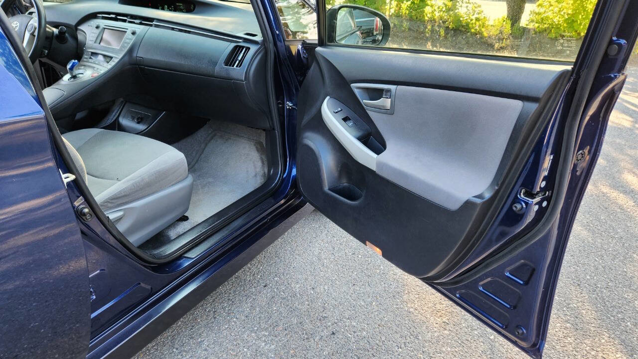 Used 2012 Toyota Prius Two image 36