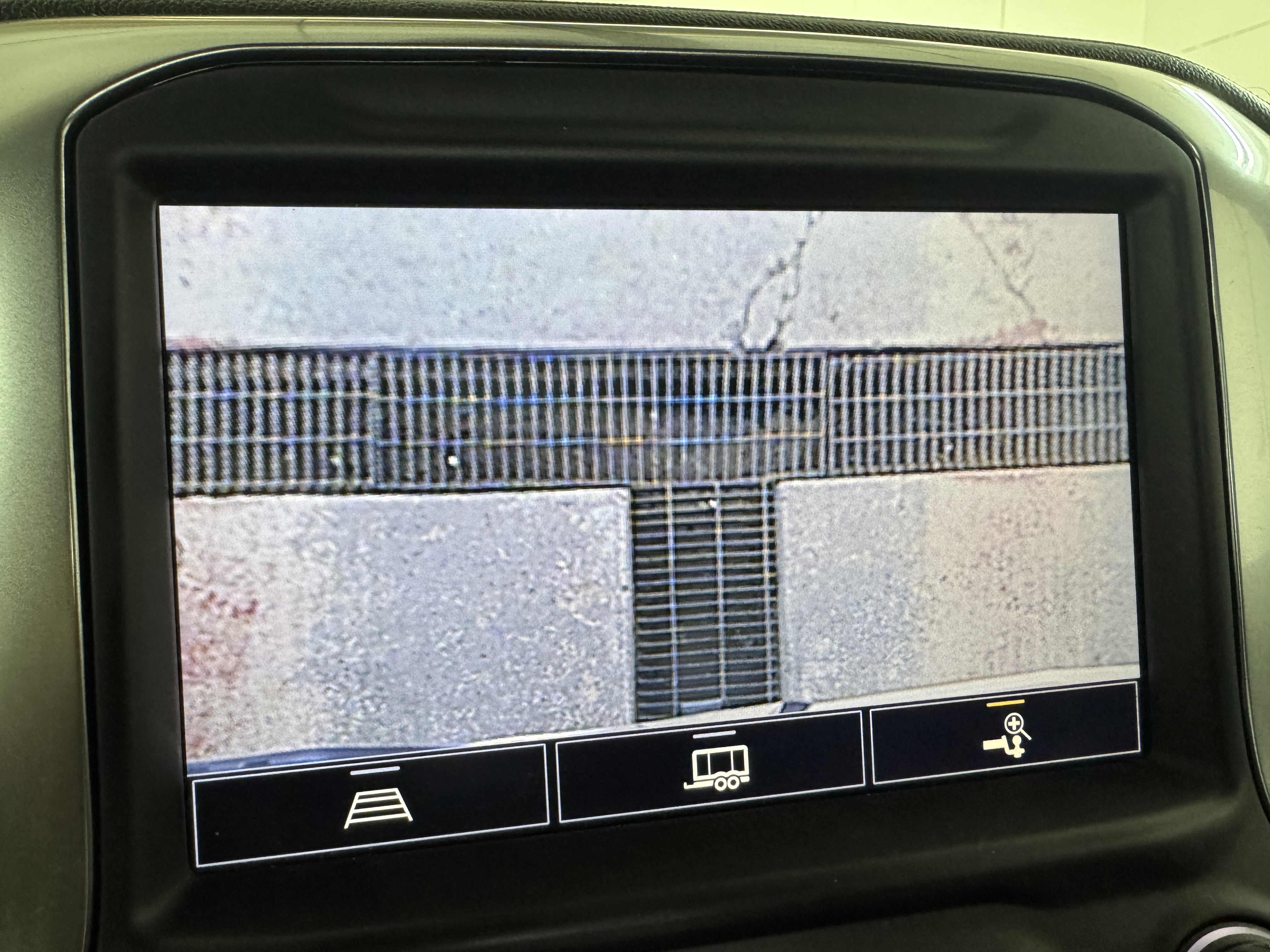 Used 2022 Chevrolet Silverado 1500 LT image 90