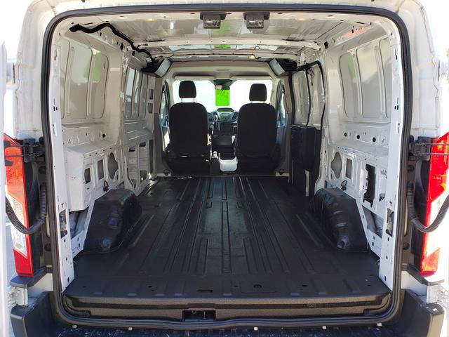 Used 2016 Ford Transit 150 130 Low Roof image 5