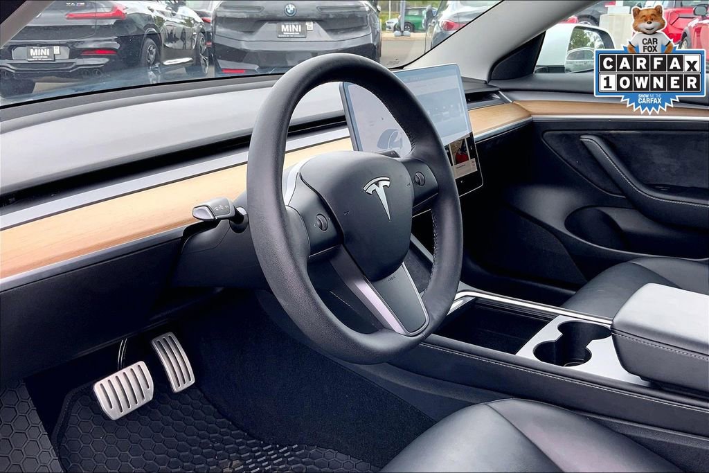 Used 2022 Tesla Model 3 Performance image 14