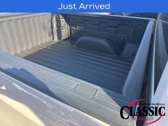 Used 2026 Chevrolet Silverado 1500 Custom w/ Turbomax Blackout Package image 11