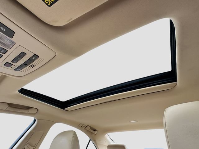 Used 2011 Lexus ES 350 image 20