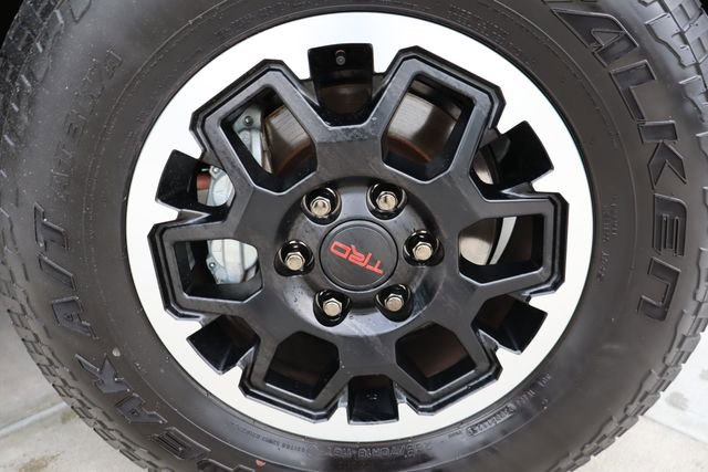 Used 2025 Toyota 4Runner TRD Off-Road image 44