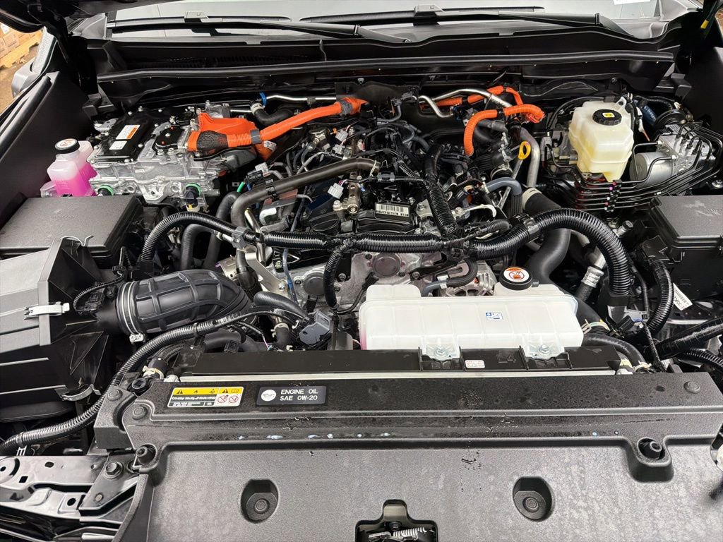 Used 2025 Toyota 4Runner Trailhunter image 33