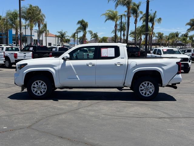 Used 2026 Toyota Tacoma SR5 AWD/4WD image 9