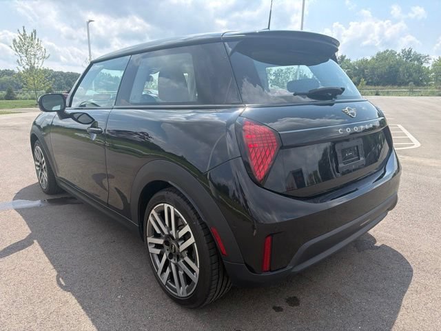 Used 2025 MINI Cooper S FWD image 11