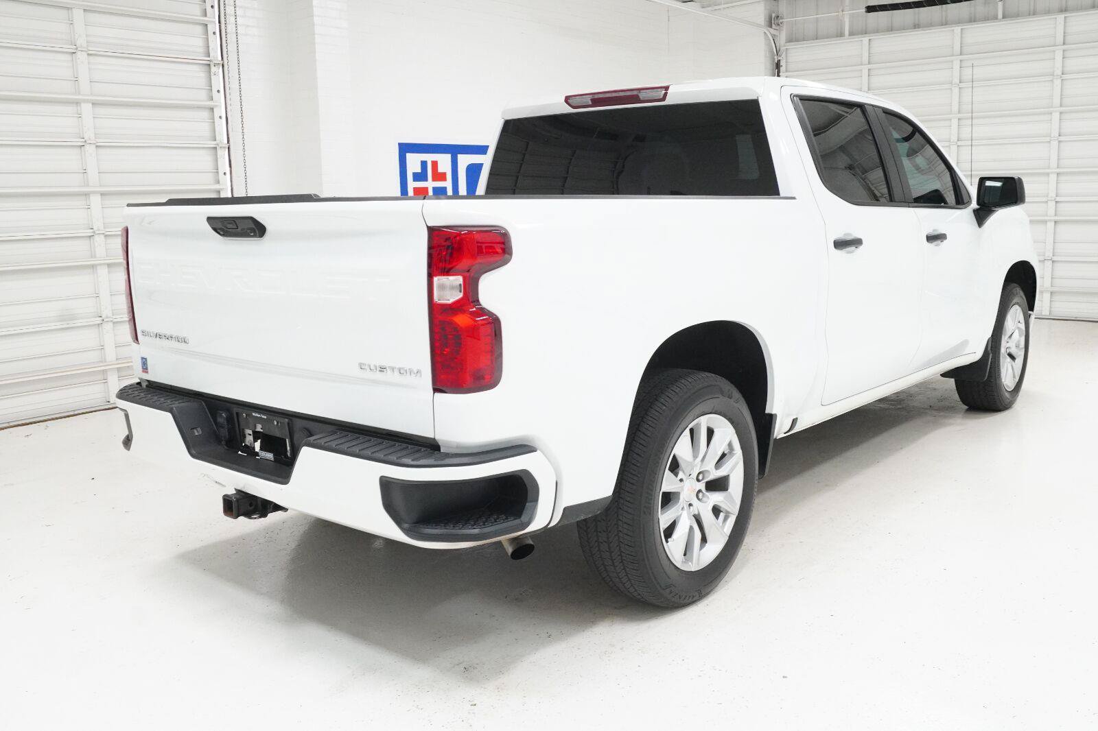 Used 2024 Chevrolet Silverado 1500 Custom RWD image 25