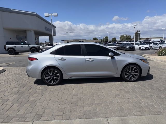 Used 2020 Toyota Corolla SE w/ Carpet Mat Package (TMS) FWD image 2