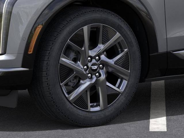 New 2027 Cadillac Optiq Luxury RWD image 9