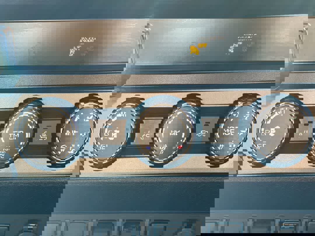 Used 2019 Toyota Tacoma TRD Sport image 22