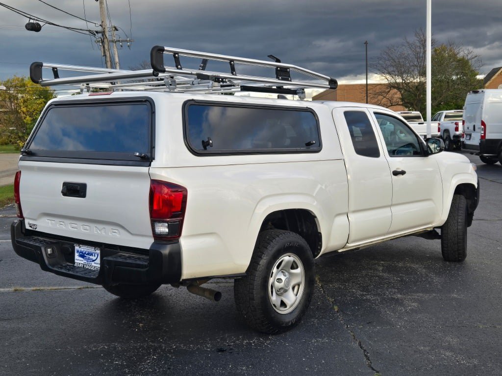 Used 2022 Toyota Tacoma SR RWD image 10