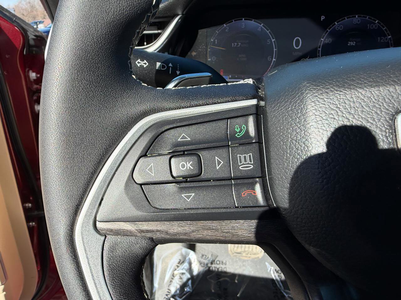 Used 2023 Jeep Grand Cherokee Limited w/ Trailer Tow Prep Group (B) image 23