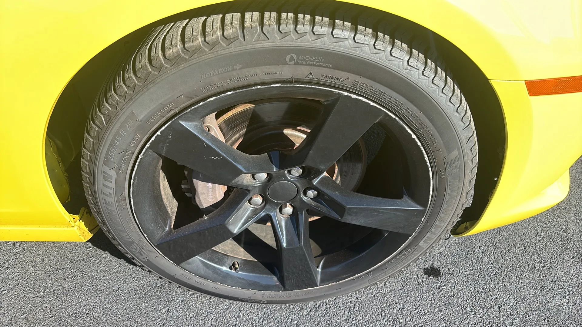 Used 2015 Chevrolet Camaro SS w/ Rear Vision Package image 32